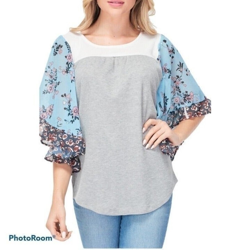 Baea Color Block Flutter Sleeve blouse